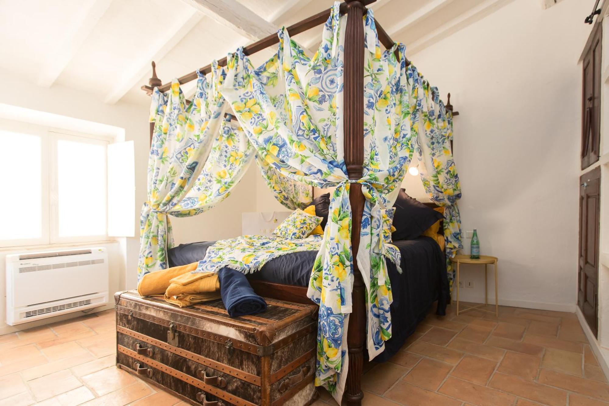 Absolute St Tropez * Saint-Tropez